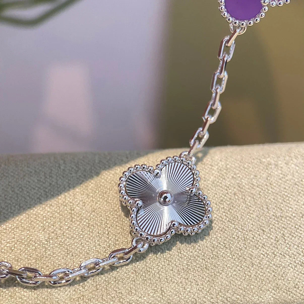 [Radiant Gem]New  CLOVER 5 MOTIF VIOLET BRACELET COLLECTION