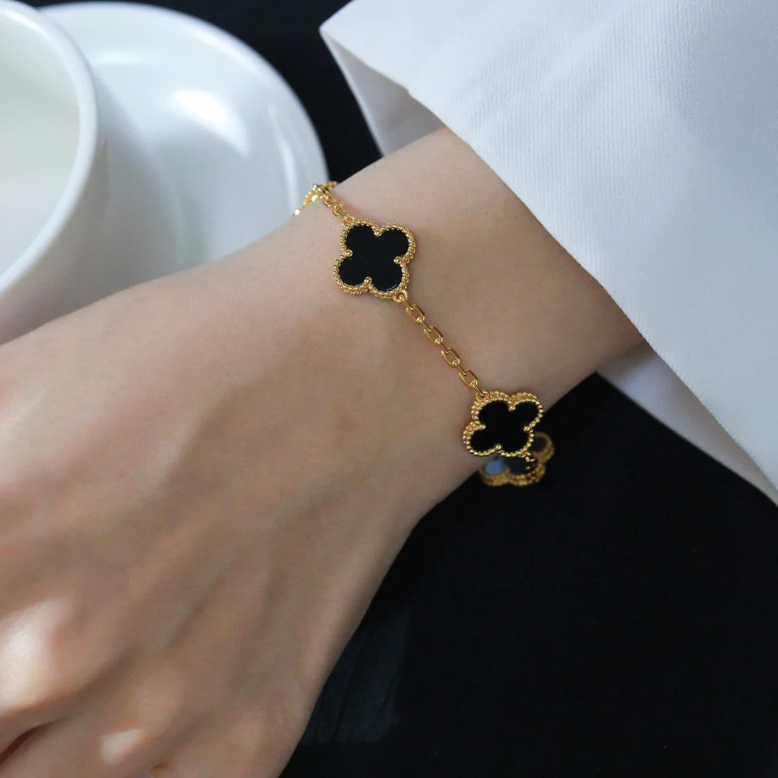 [Radiant Gem]New CLOVER 5 MOTIF ONYXS BRACELET COLLECTION