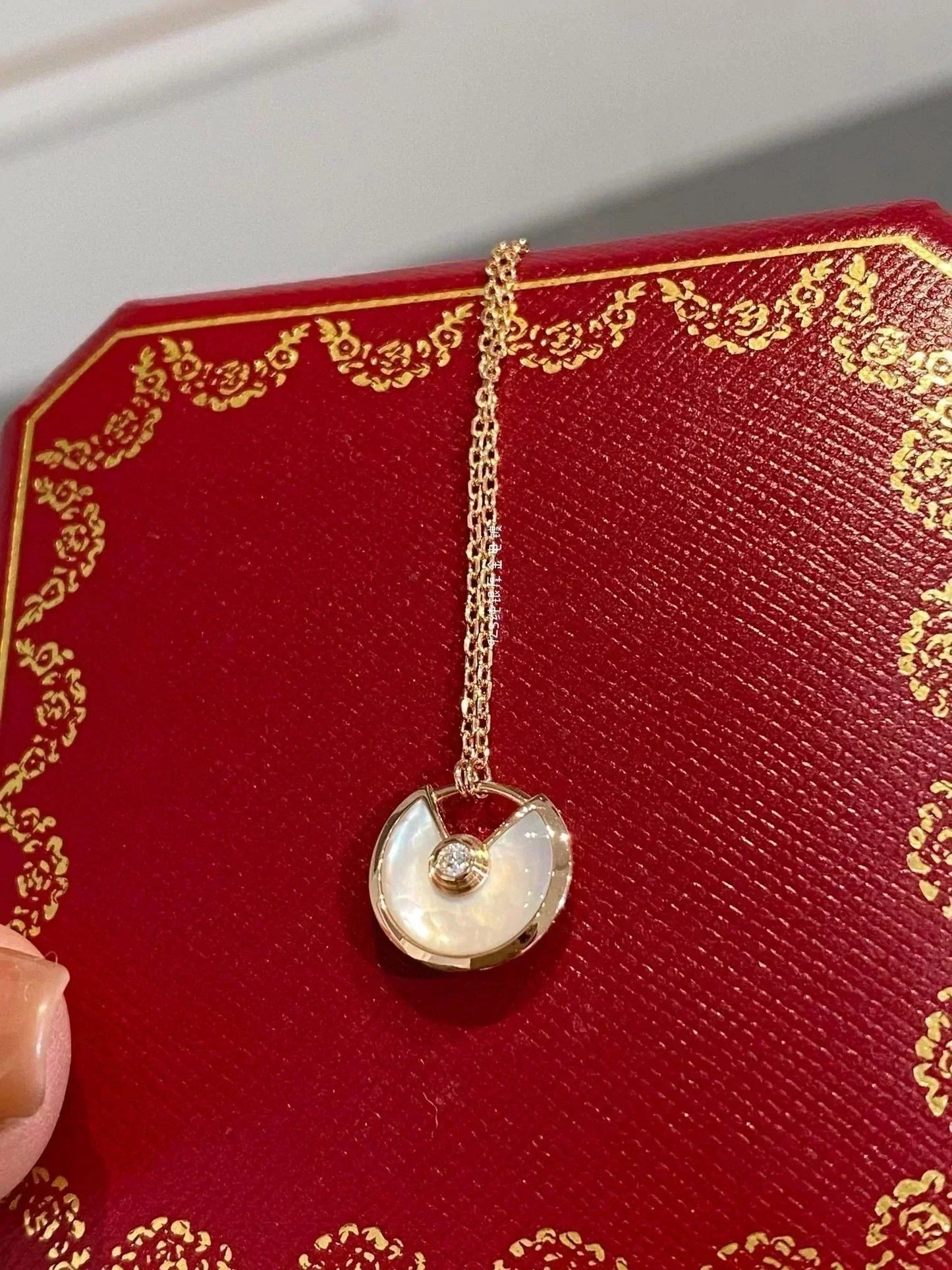 [Radiant Gem]¯AMULETTE ROSE GOLD MOP NECKLACE