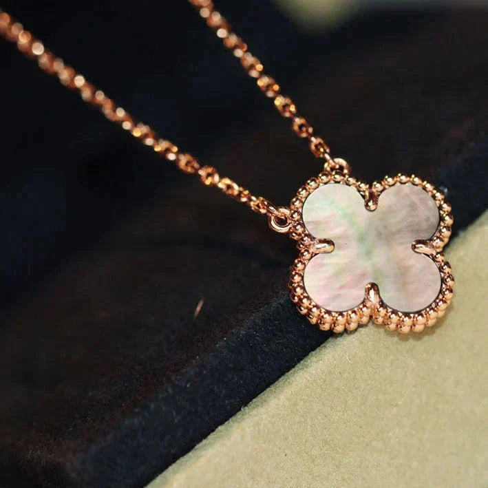 [Radiant Gem]¯CLOVER 15MM  GRAY MOTHER OF PEARL NECKLACE