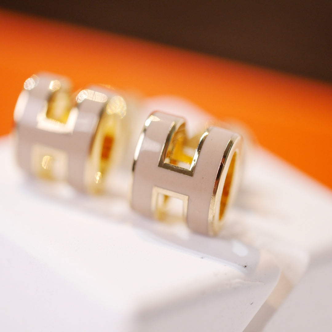 [Radiant Gem]¯MINI POP H GOLD EARRINGS GREY