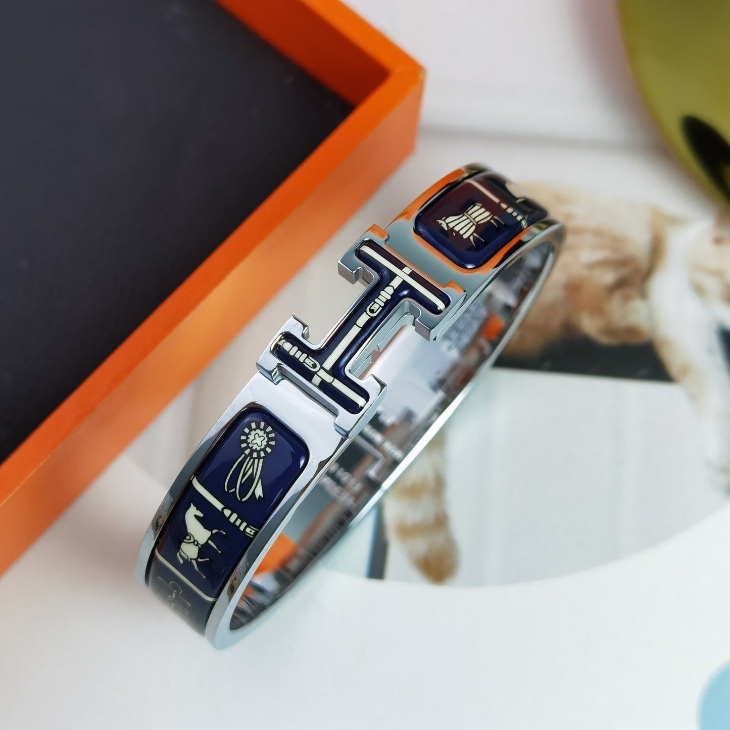 [Radiant Gem]¯H COUVERTURES DARK BLUE BRACELET