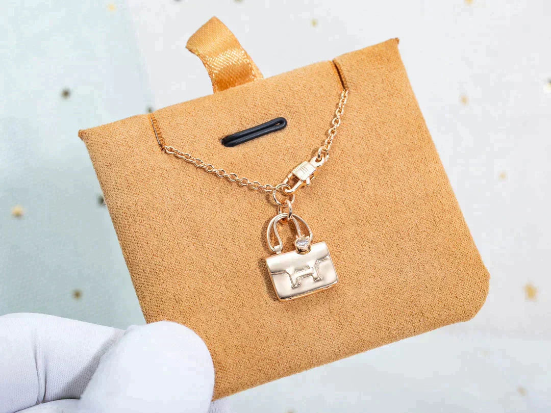 [Radiant Gem]¯AMULETTE PEDANT ROSE GOLD NECKLACE