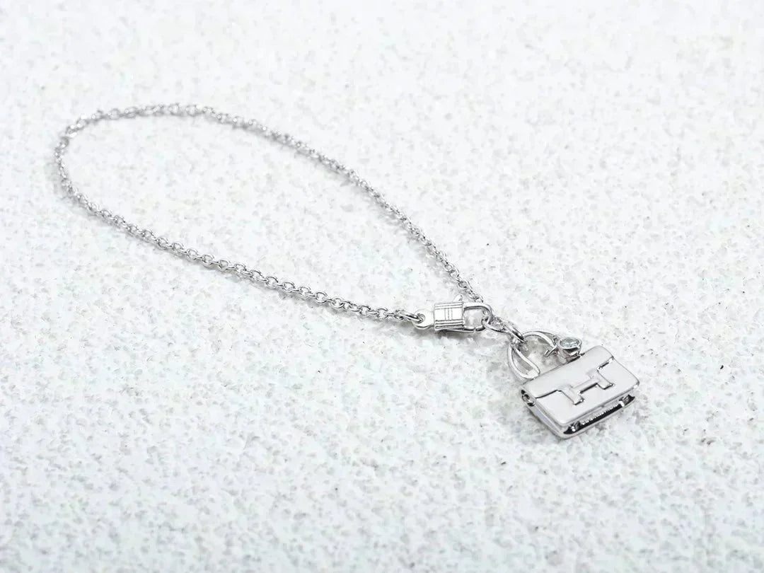 [Radiant Gem]¯AMULETTE PEDANT SILVER NECKLACE