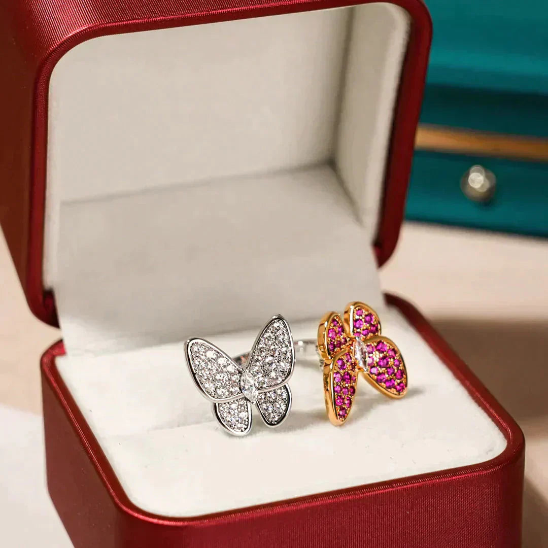 [Radiant Gem]¯TWIN BUTTERFLY DIAMOND RING