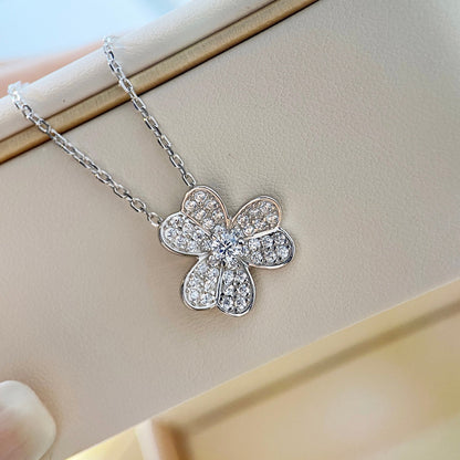 [Radiant Gem]¯CLOVER DIAMOND NECKLACE SILVER