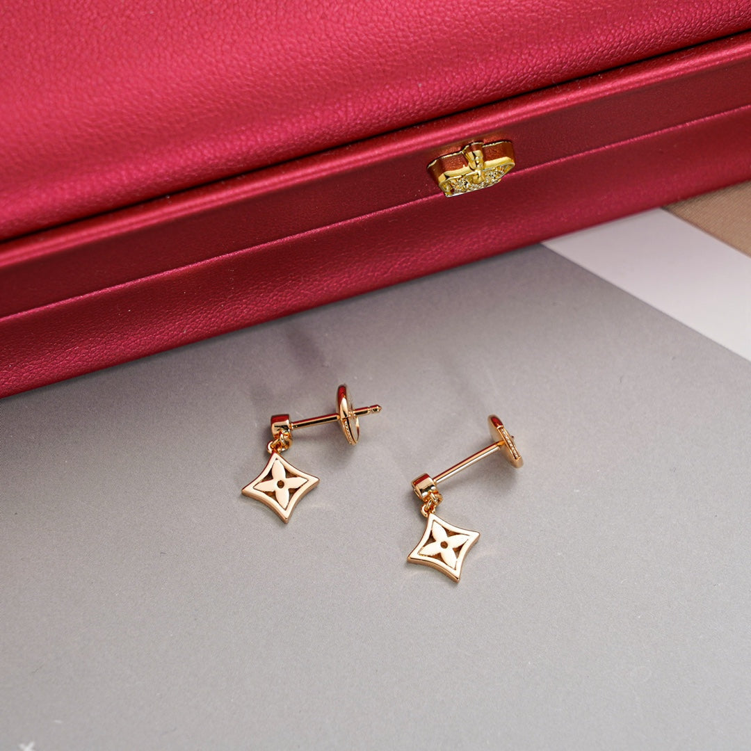 [Radiant Gem]¯STAR EARRINGS GOLD