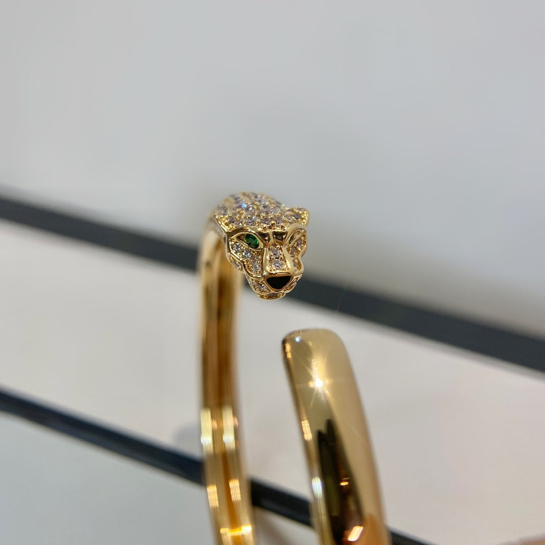 [Radiant Gem]¯PANTHERE GOLD DIAMOND OPEN BRACELET