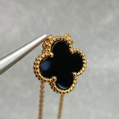 [Radiant Gem]¯CLOVER 15MM BLACK ONYX SINGLE FLOWER NECKLACE