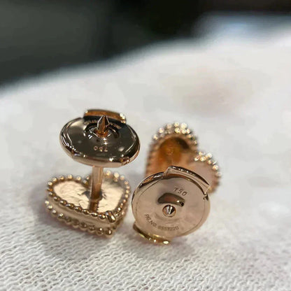 [Radiant Gem]¯HEART CARNELIAN STUD EARRINGS