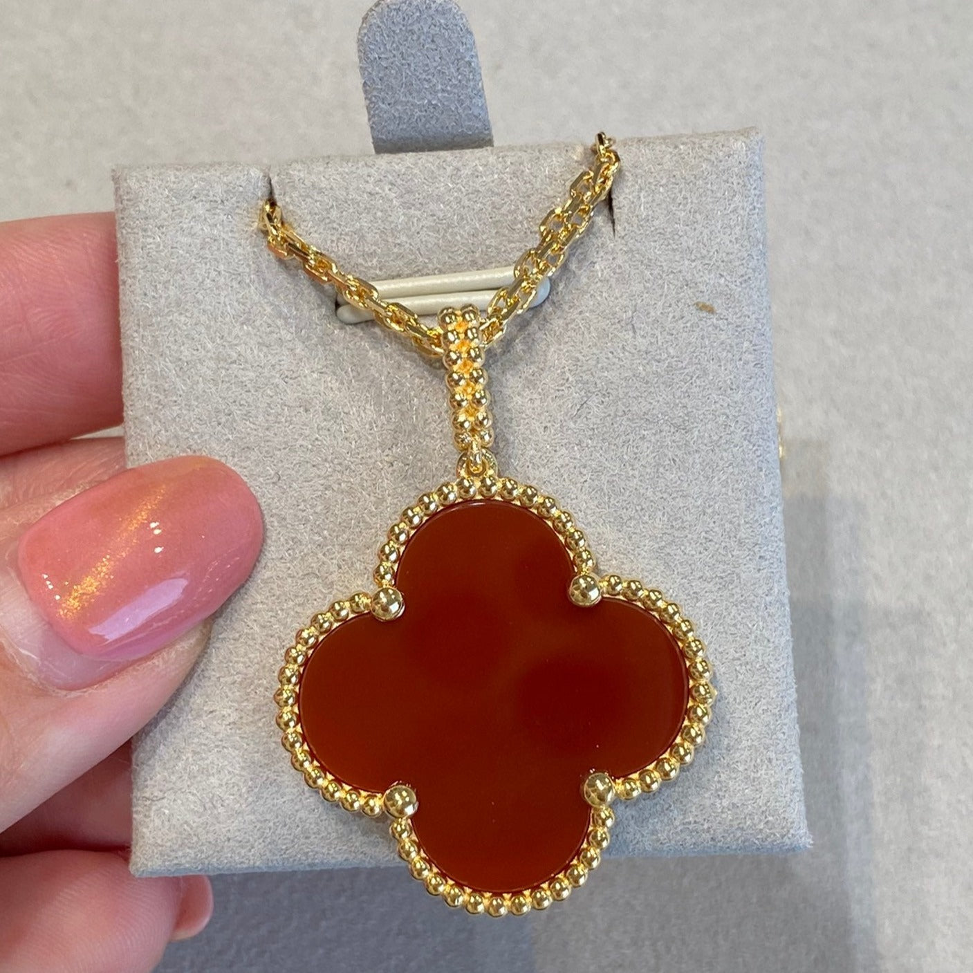 [Radiant Gem]¯CLOVER 25MM NECKLACE GOLD CARNELIAN
