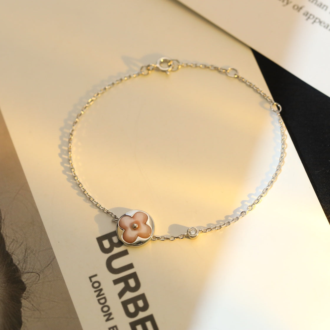 [Radiant Gem]¯SUN MOTIF PINK MOP SILVER BRACELET