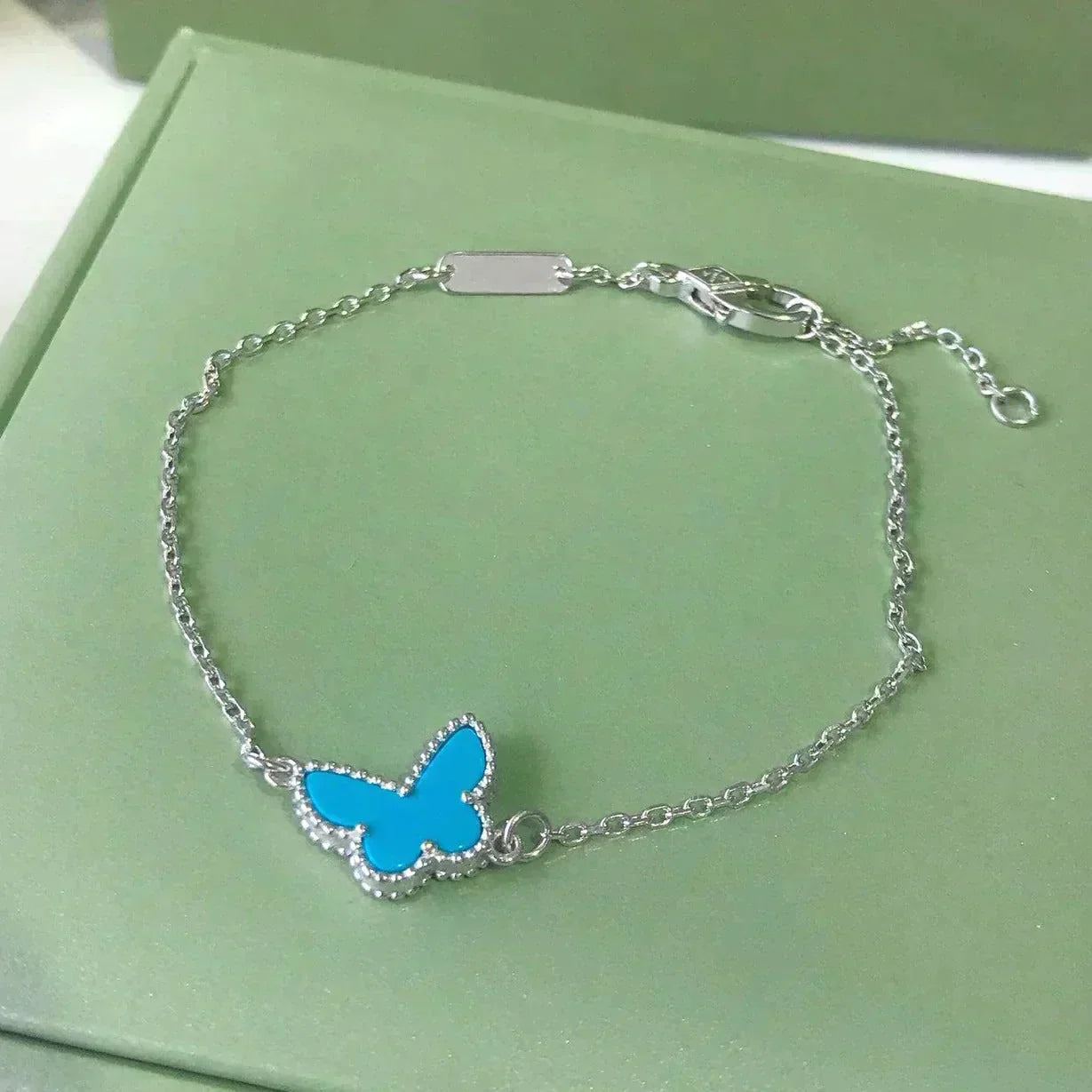 [Radiant Gem]¯BUTTERFLY TURQUOISE BUTTERFLY BRACELET SILVER