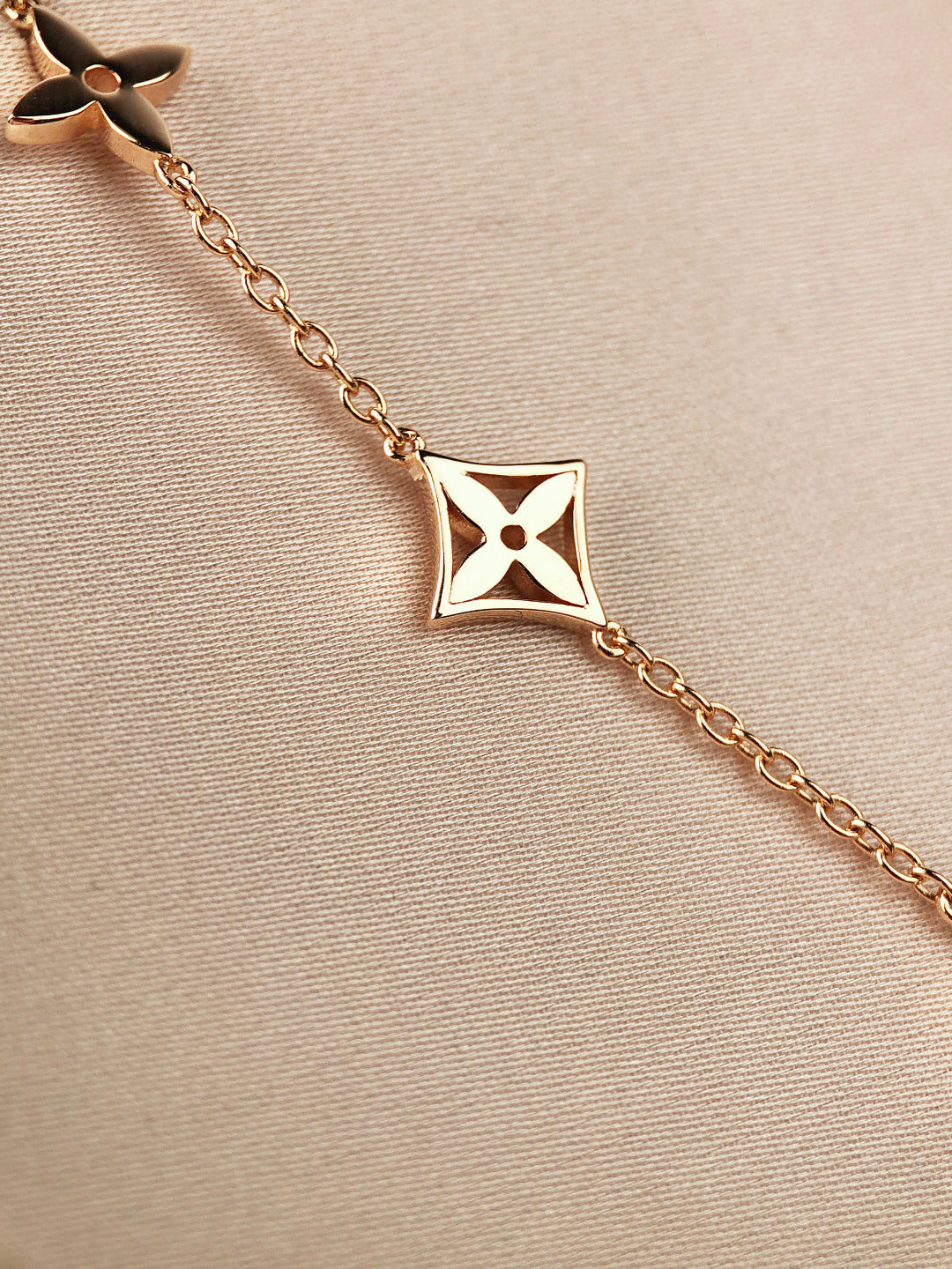 [Radiant Gem]¯STAR AND SUN 7 MOTIFS GOLD BRACELET