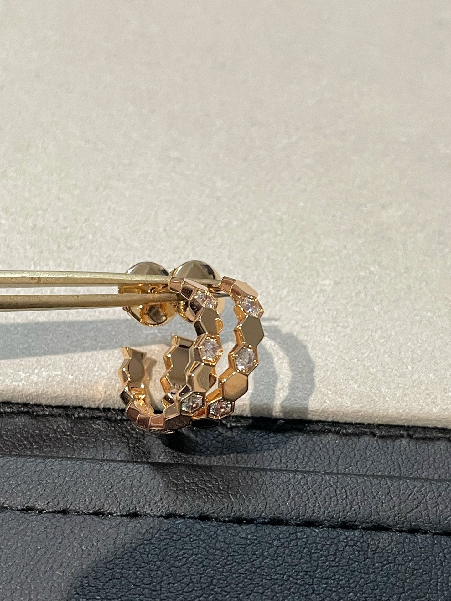 [Radiant Gem]¯BEE LOVE Earrings GOLD DIAMOND