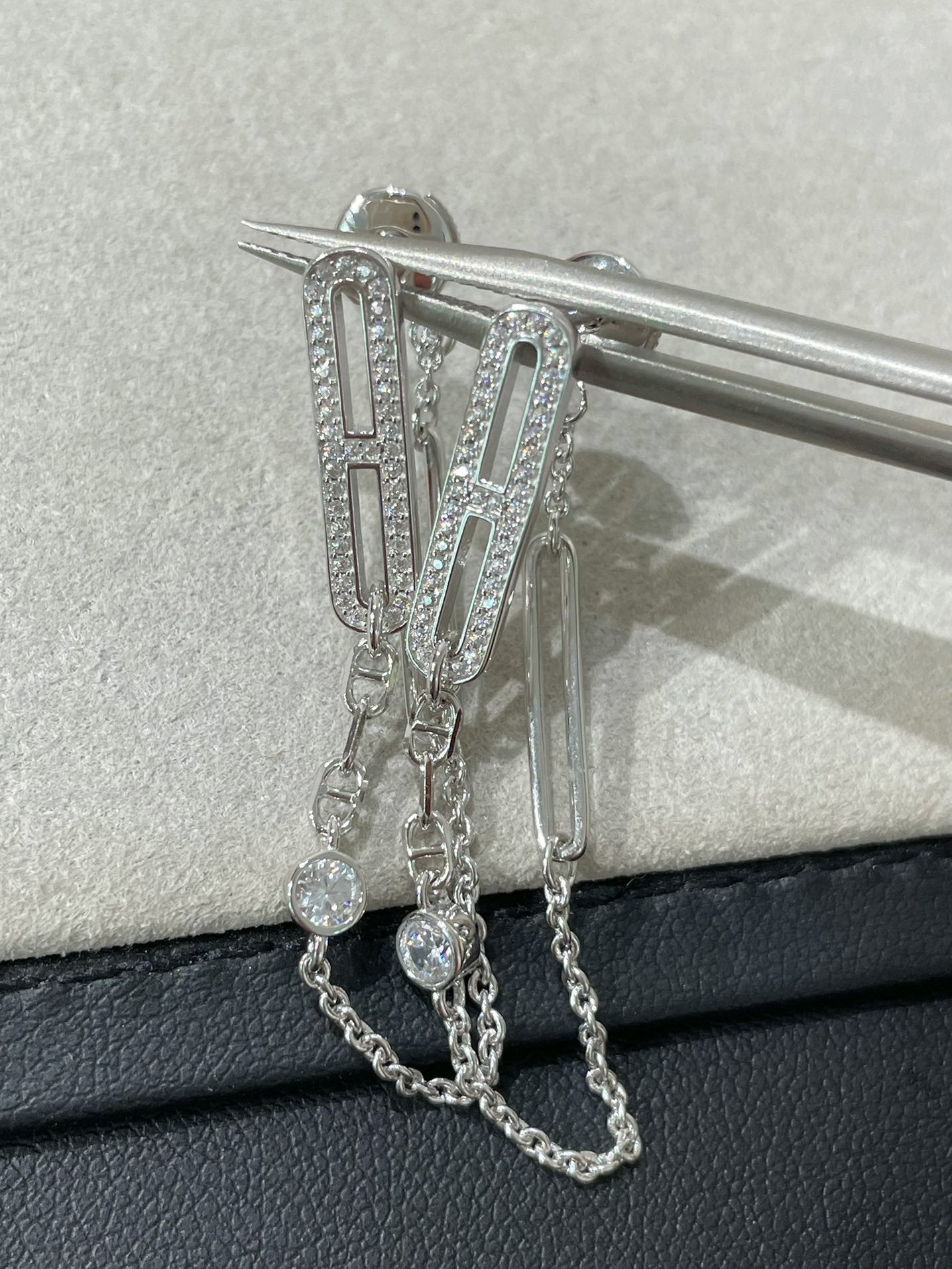 [Radiant Gem]¯CHAINE CHAOS DIAMOND DROP EARRINGS