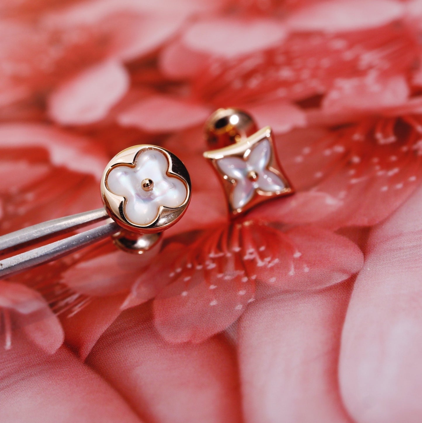 [Radiant Gem]¯STAR AND SUN PINK GOLD MOP STUD EARRINGS