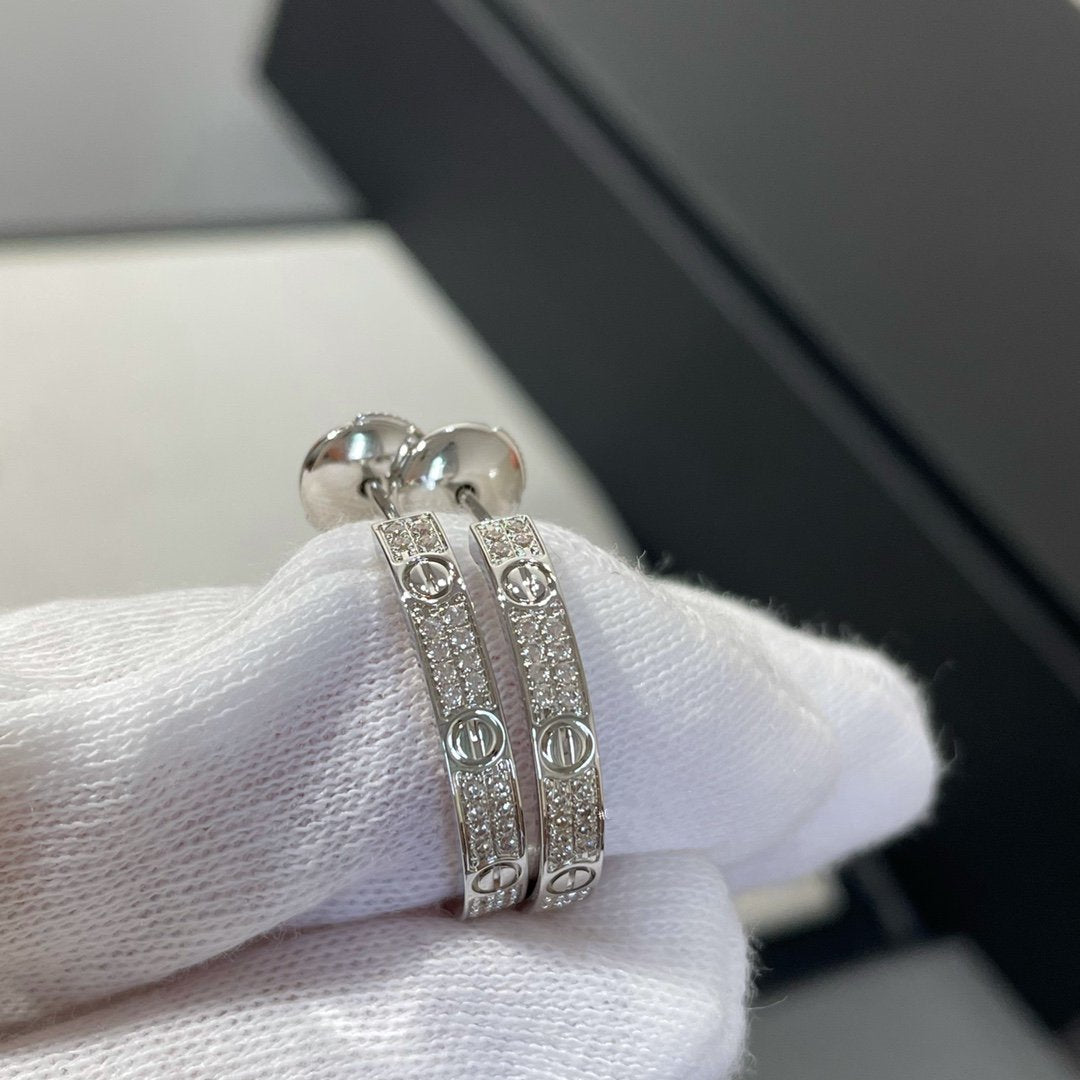 [Radiant Gem]¯LOVE DIAMOND SILVER HOOP EARRINGS