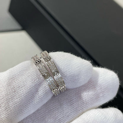 [Radiant Gem]¯LOVE DIAMOND SILVER HOOP EARRINGS