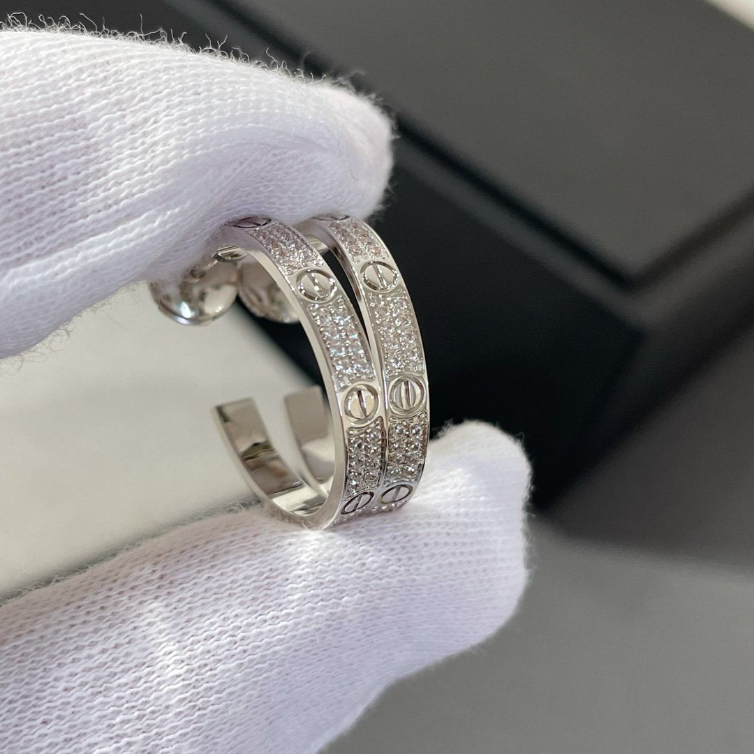[Radiant Gem]¯LOVE DIAMOND SILVER HOOP EARRINGS