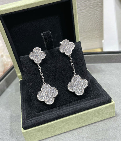 [Radiant Gem]¯CLOVER 2 MOTIFS DIAMOND PAVED SILVER EARRINGS