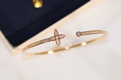 [Radiant Gem]¯IDYLLE GOLD OPEN BRACELET DIAMOND PAVED