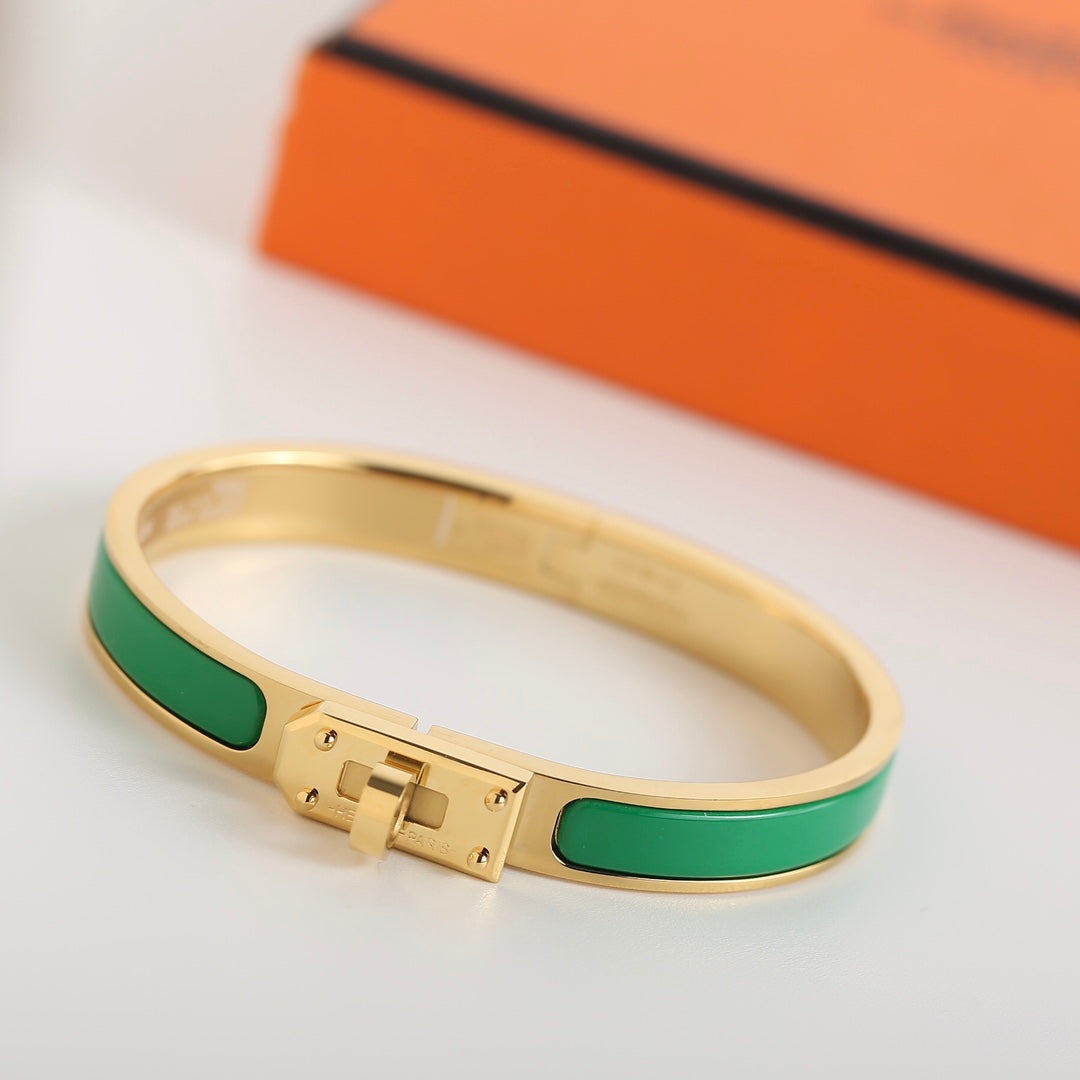[Radiant Gem]¯HM KELLY GREEN BRACELET