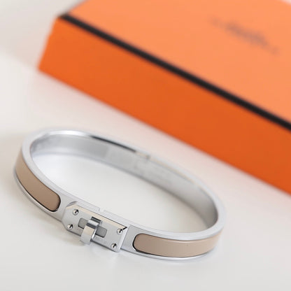 [Radiant Gem]¯HM KELLY GREY BRACELET