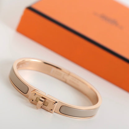 [Radiant Gem]¯HM KELLY GREY BRACELET