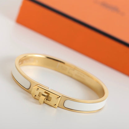 [Radiant Gem]¯HM KELLY WHITE BRACELET