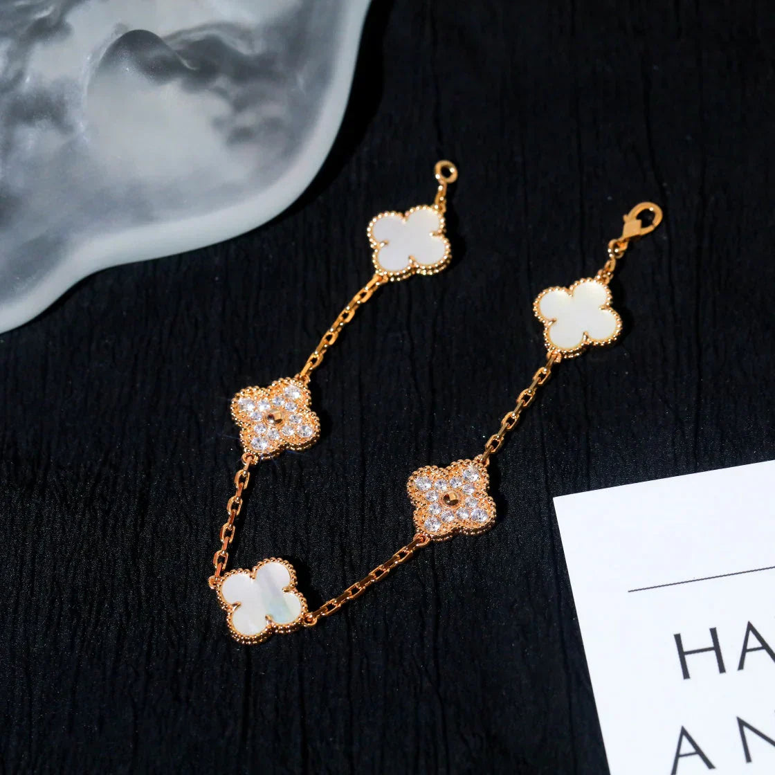 [Radiant Gem]New CLOVER WHITE PEARL MOP 5 MOTIF BRACELET COLLECTION
