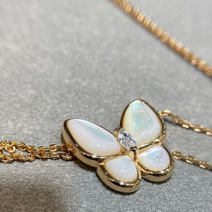 [Radiant Gem]¯BUTTERFLY MOP DIAMOND NECKLACE