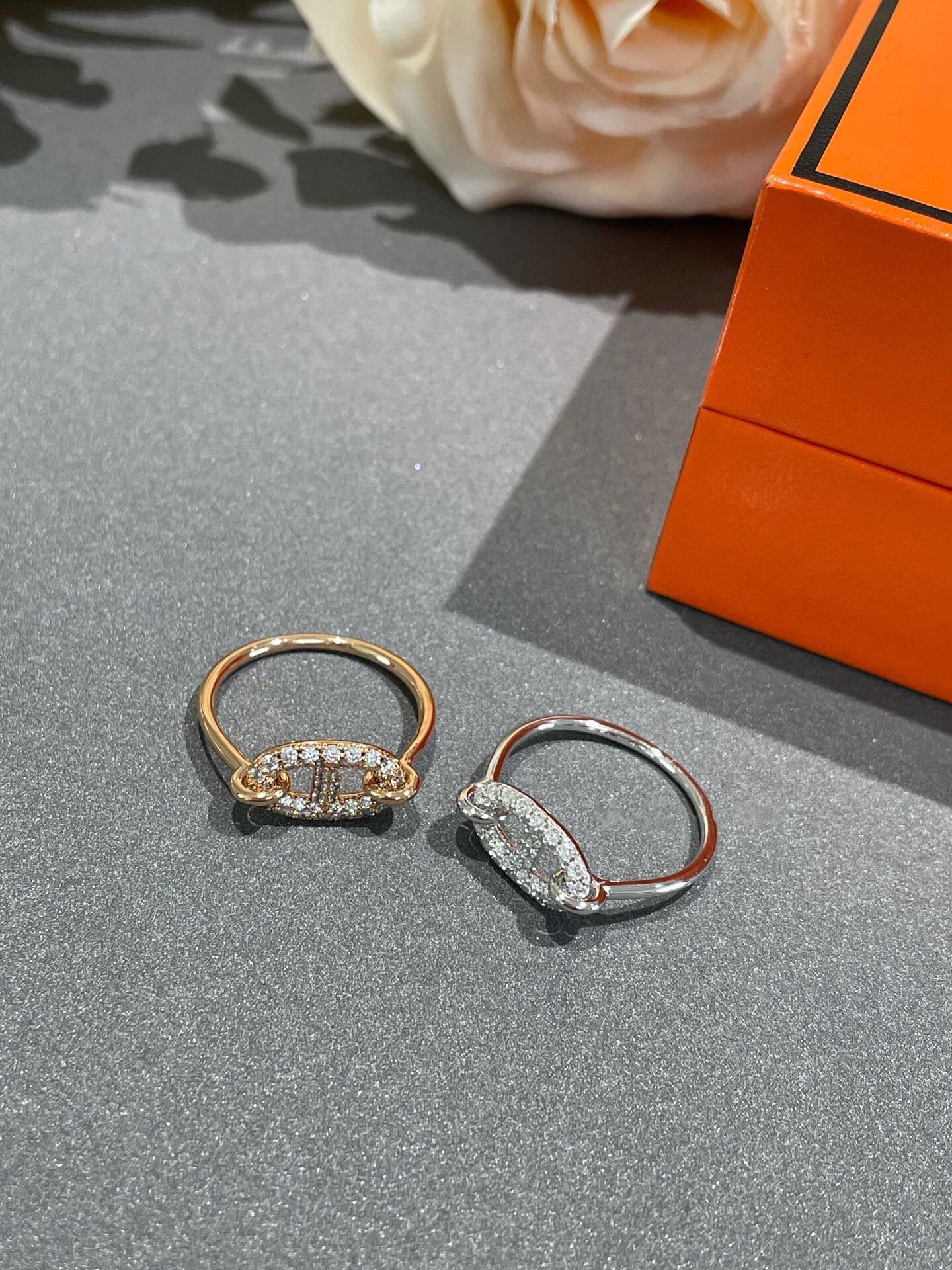 [Radiant Gem]¯RONDE SMALL DIAMOND RING