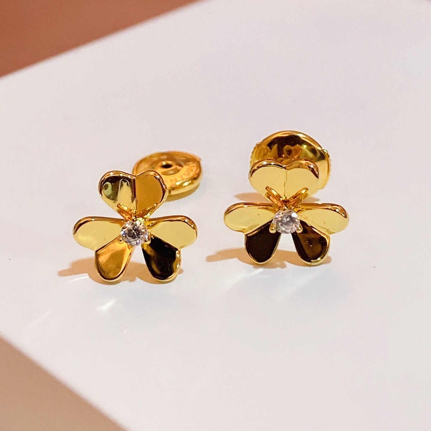 [Radiant Gem]¯FRIVOLE MINI FLOWER EARRINGS