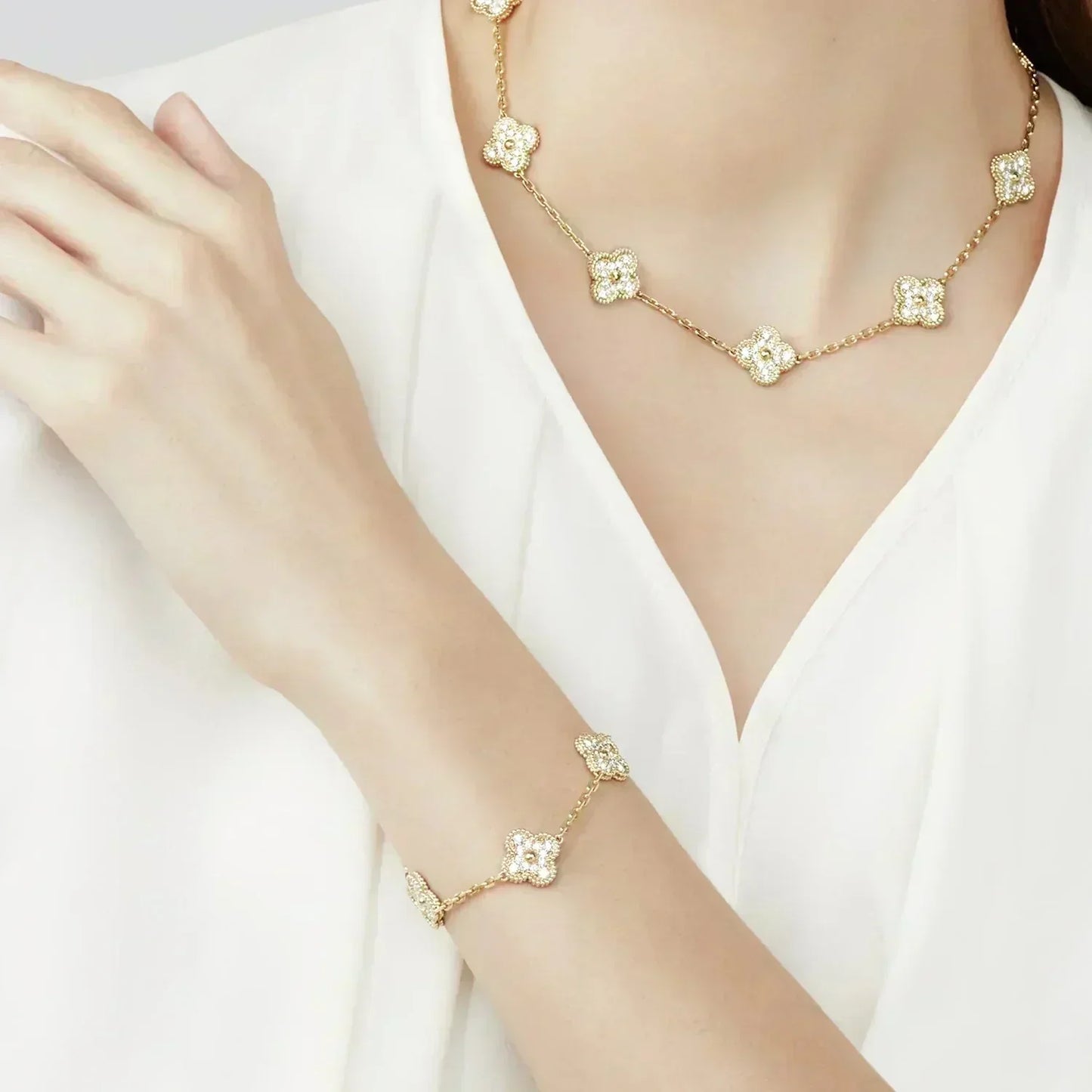 [Radiant Gem] New  CLOVER 5 MOTIF FULL DIAMOND BRACELET COLLECTION