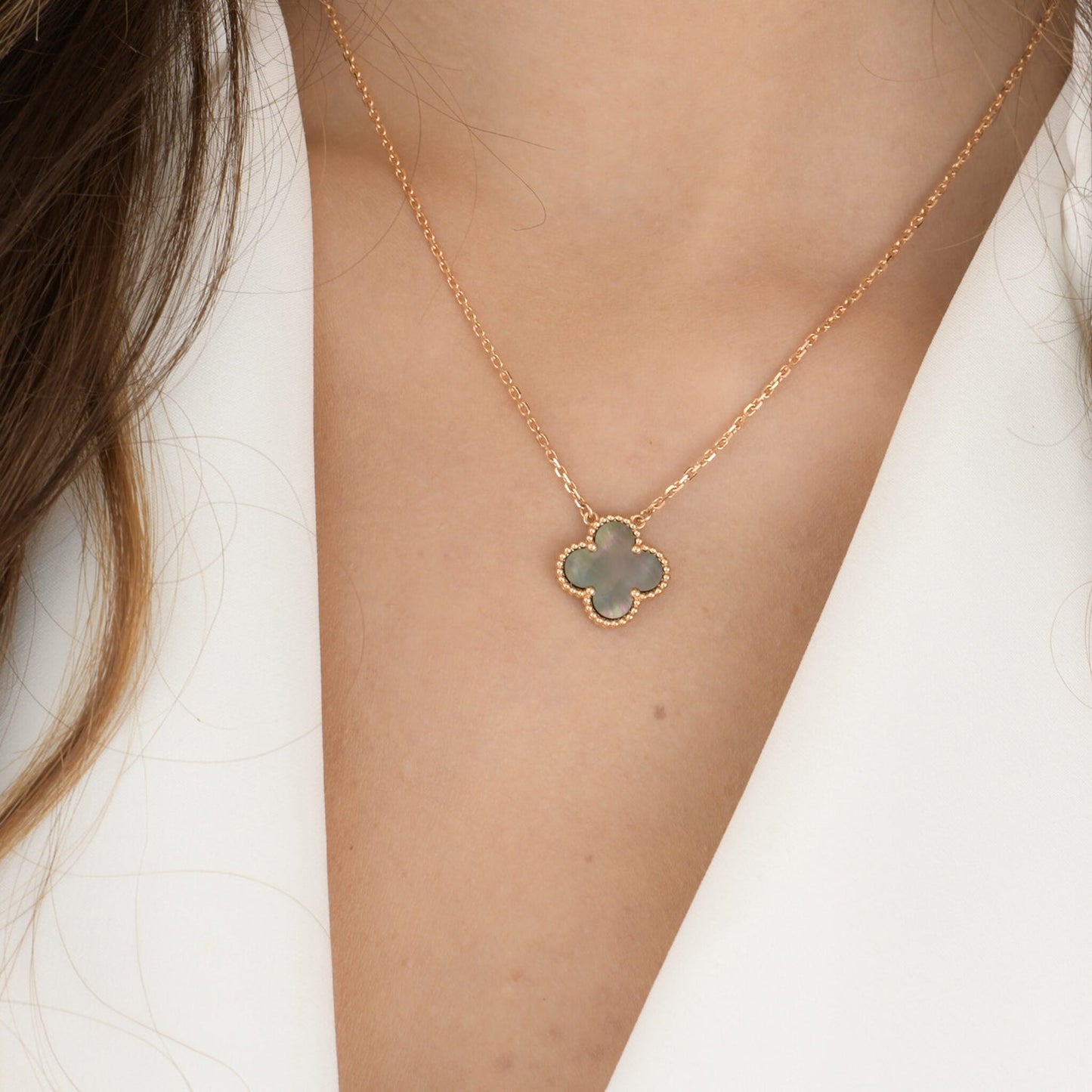 [Radiant Gem]¯CLOVER 15MM  GRAY MOTHER OF PEARL NECKLACE