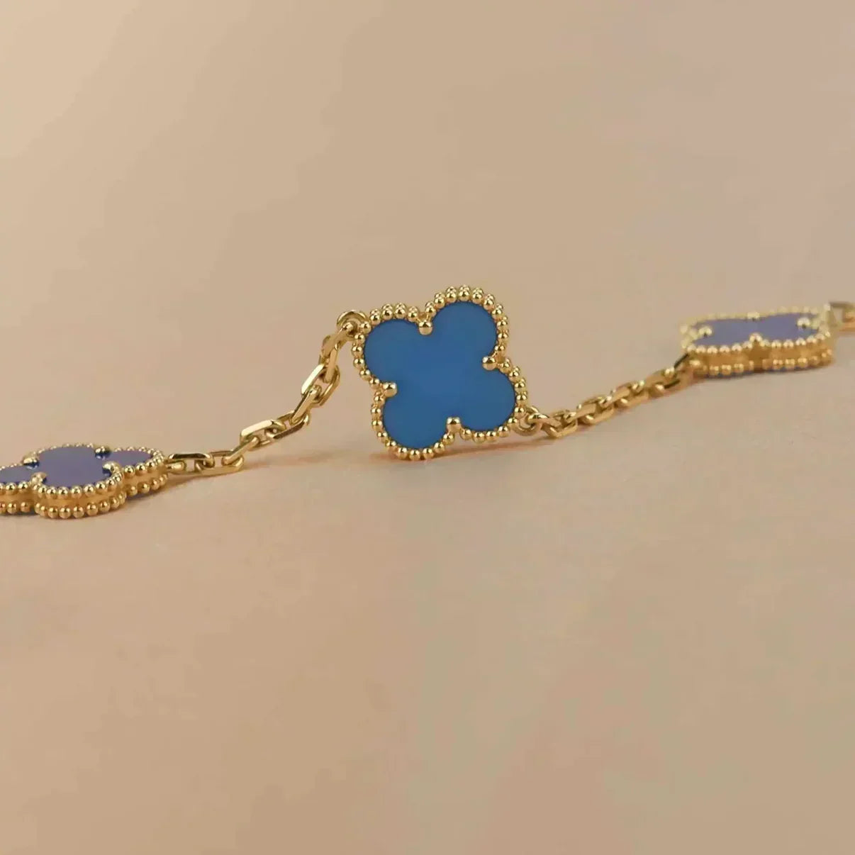 [Radiant Gem]New CLOVER 5 MOTIF BLUE AGATE BRACELET COLLECTION
