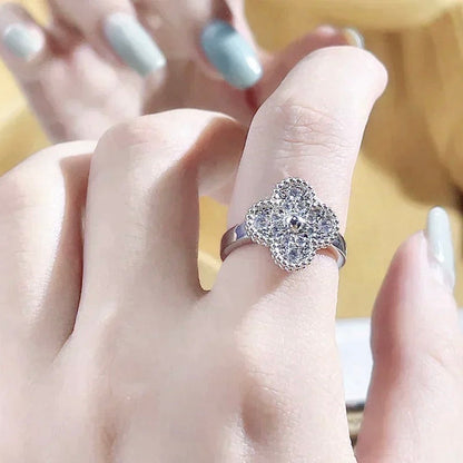 [Radiant Gem]¯CLOVER DIAMOND RING