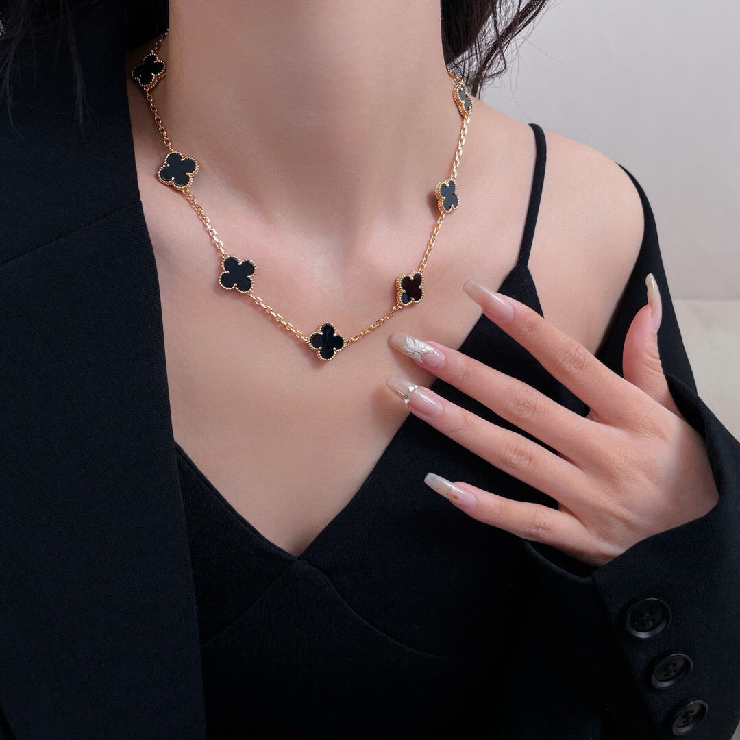 [Radiant Gem]¯CLOVER 10 MOTIFS ONYX NECKLACE