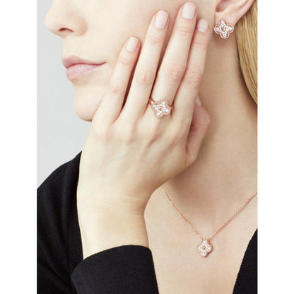 [Radiant Gem]¯CLOVER 15MM DIAMOND SINGLE FLOWER NECKLACE