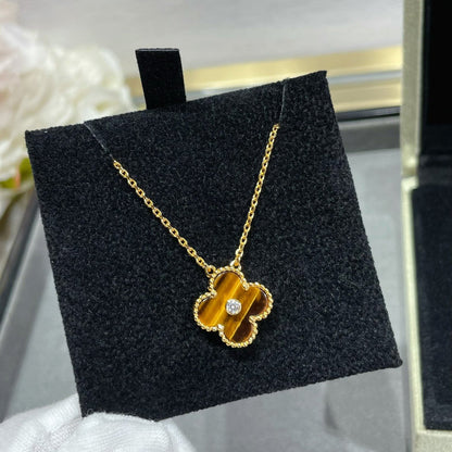 [Radiant Gem]¯CLOVER 15MM DIAMOND AND YELLOW TIGER'S EYE AGATE necklace