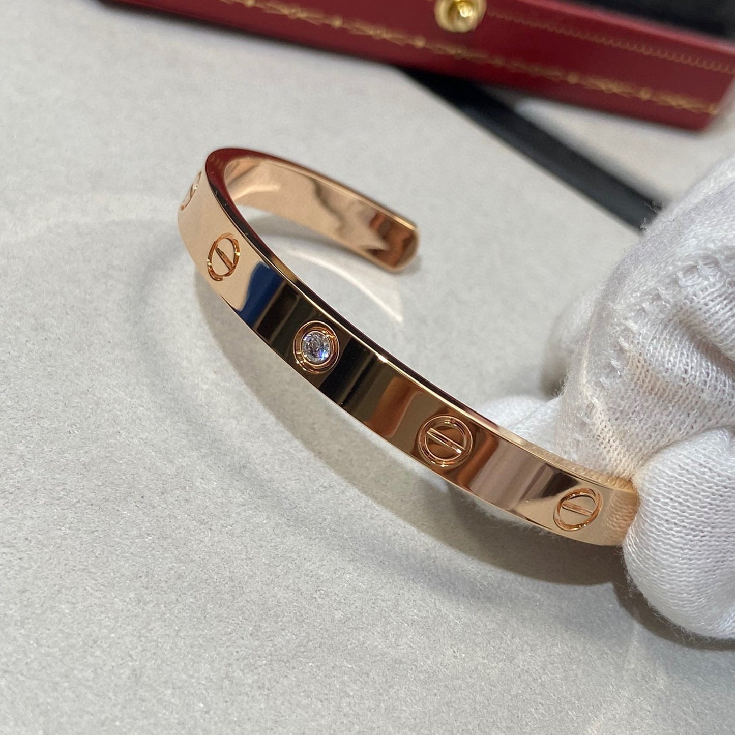 [Radiant Gem]¯LOVE BRACELET 6.1MM 1 DIAMOND OPEN CUFF