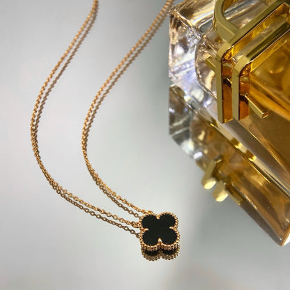 [Radiant Gem]¯CLOVER 15MM BLACK ONYX SINGLE FLOWER NECKLACE