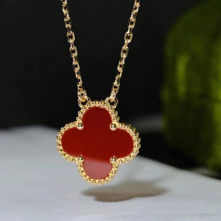 [Radiant Gem]¯CLOVER 15MM CARNELIAN SINGLE FLOWER NECKLACE
