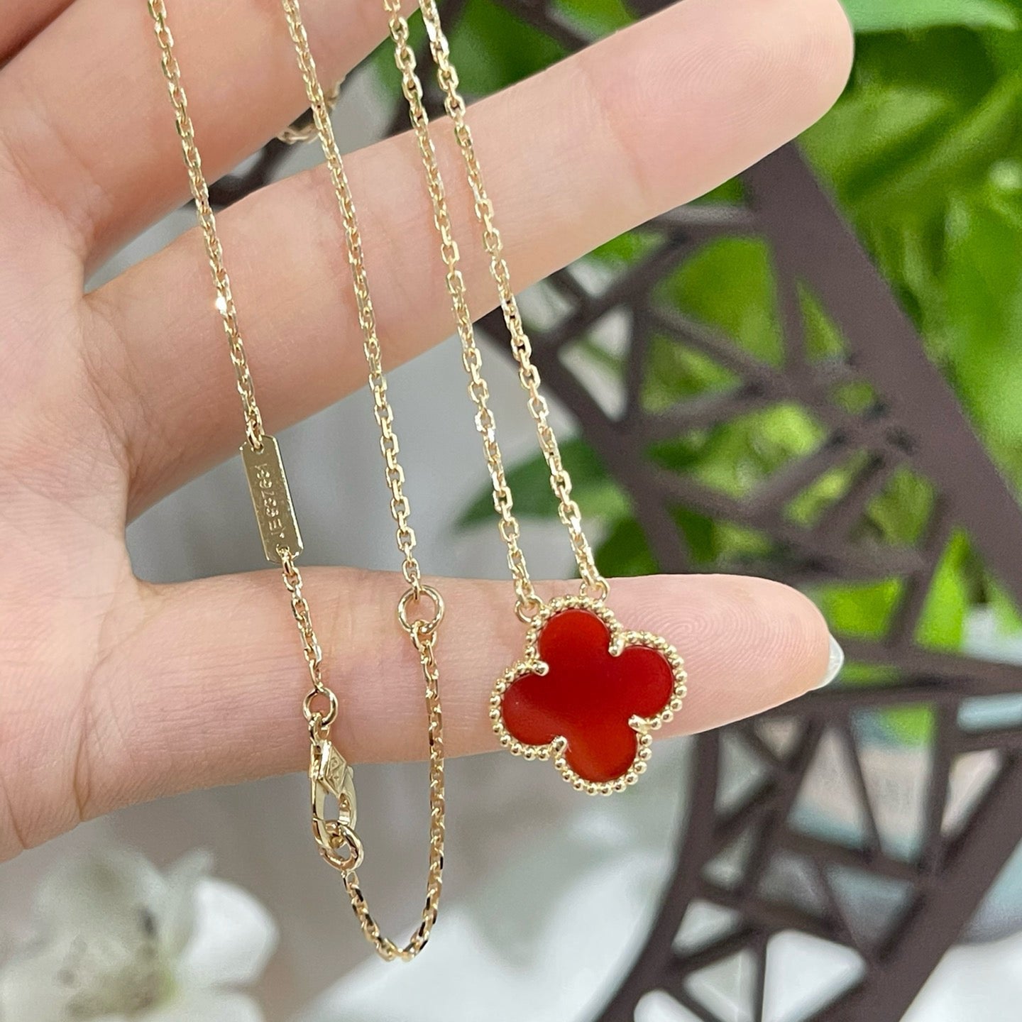 [Radiant Gem]¯CLOVER 15MM CARNELIAN SINGLE FLOWER NECKLACE