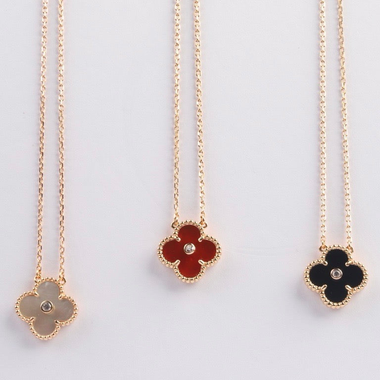 [Radiant Gem]¯CLOVER 15MM DIAMOND CARNELIAN NECKLACE