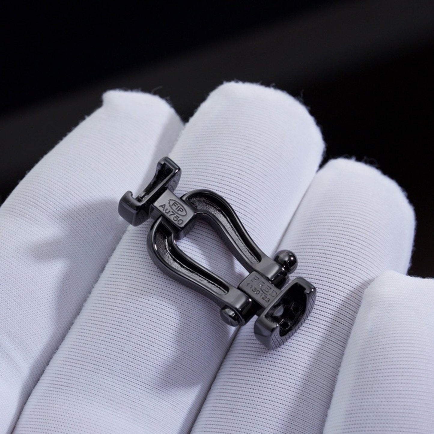 [Radiant Gem]¯FORCE LARGE SERIES HORSESHOE BLACK SAMURAI BRACELET