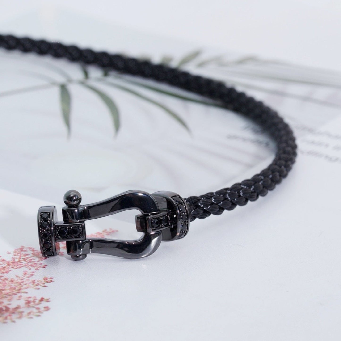 [Radiant Gem]¯FORCE LARGE SERIES HORSESHOE BLACK SAMURAI BRACELET