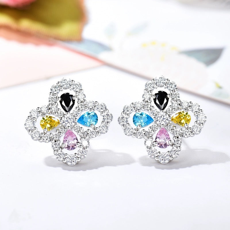 [Radiant Gem]¯LOOP EARRINGS FULL MOTIF DIAMOND 16MM