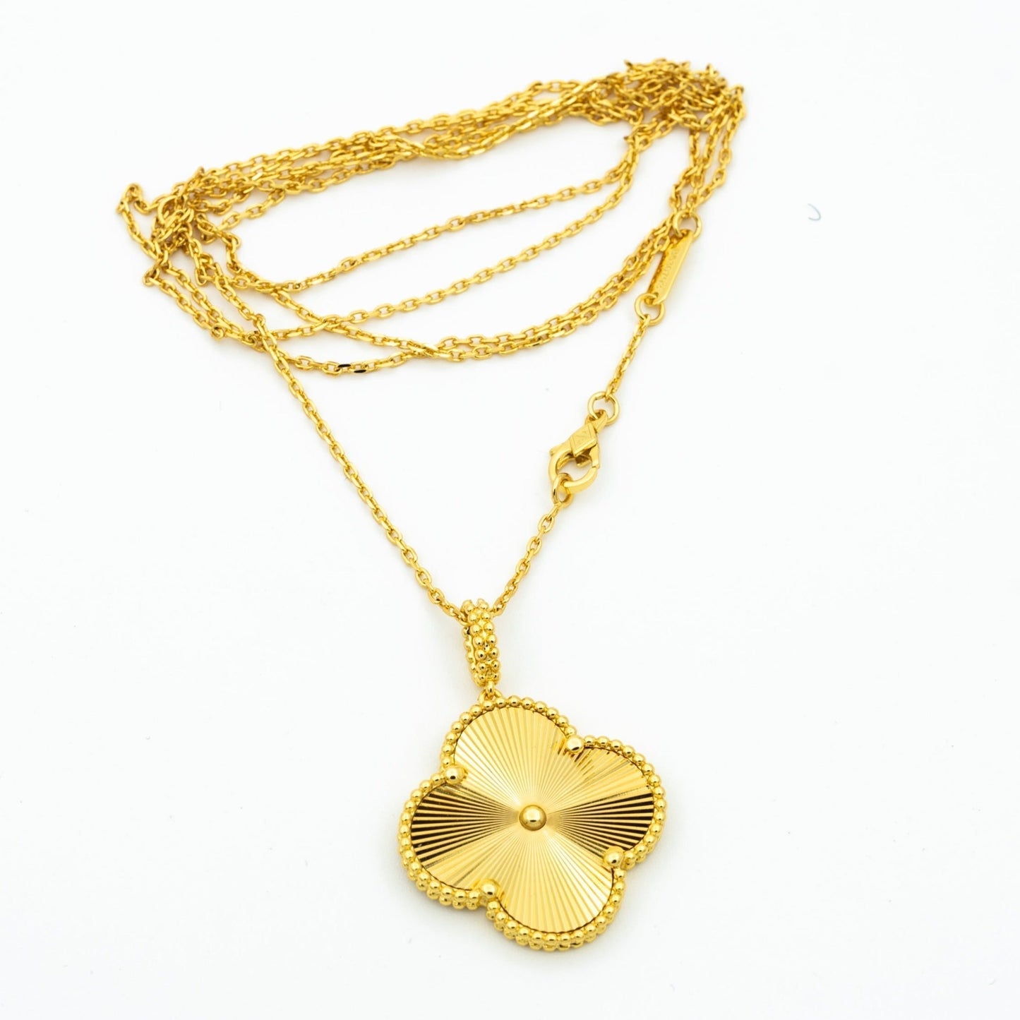 [Radiant Gem]¯CLOVER 25MM PEDANT NECKLACE GOLD